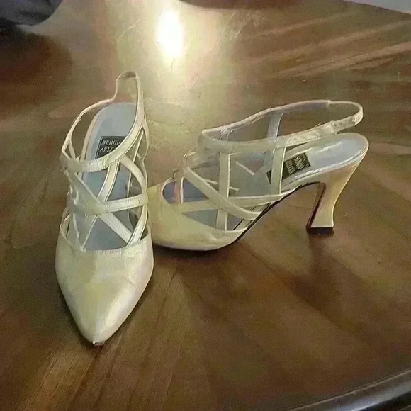 Sergio Zelcer women's low heel shoes - Picture 5 of 5